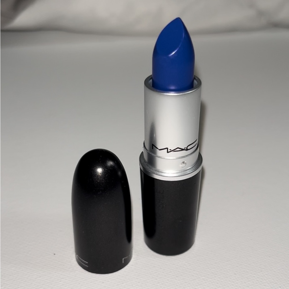 Mac “Midnight Troll” Lipstick